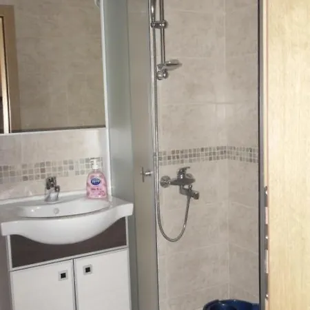 Sanja Врнячка-Баня